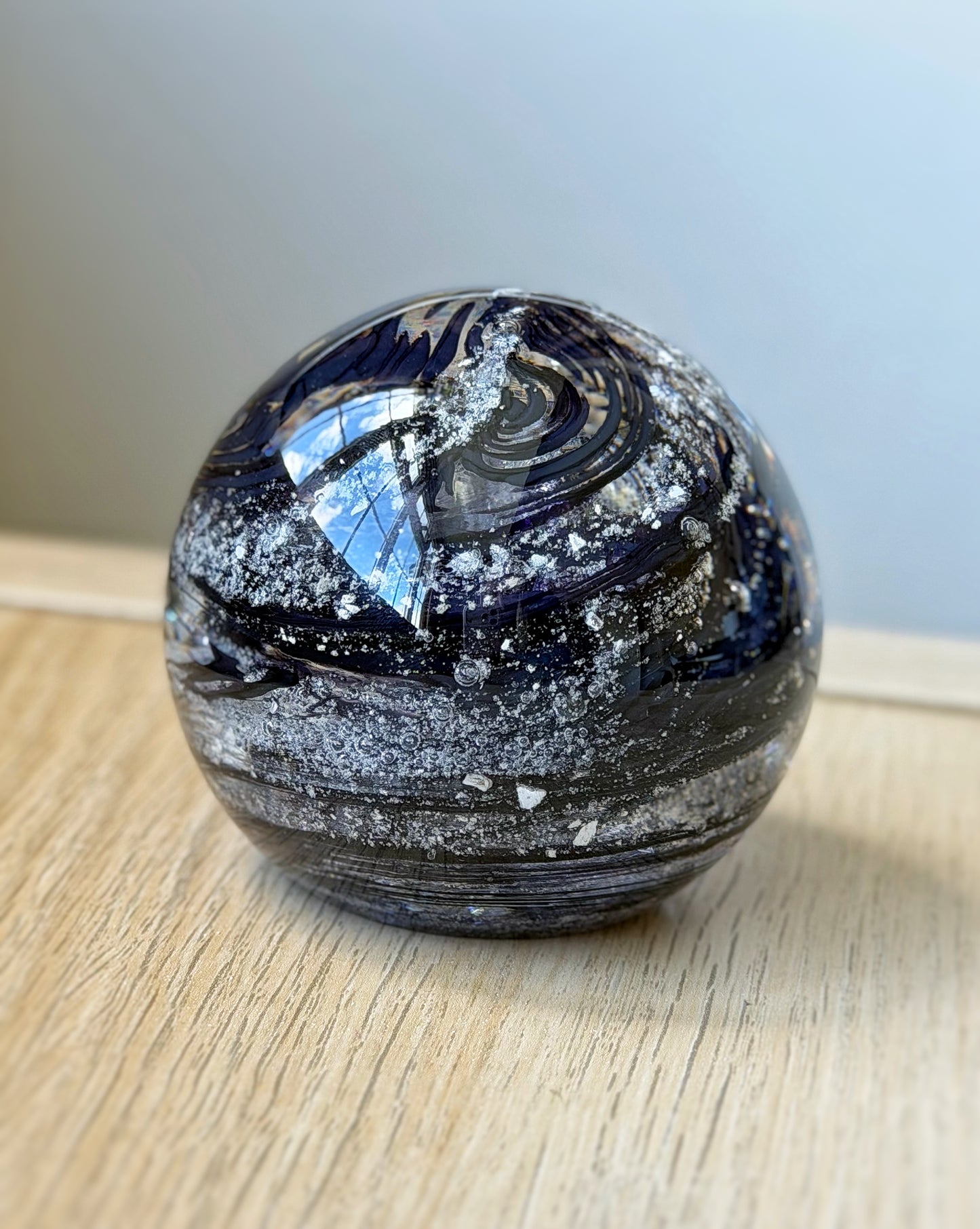Crystal Glass Ashes Spherical Paperweight