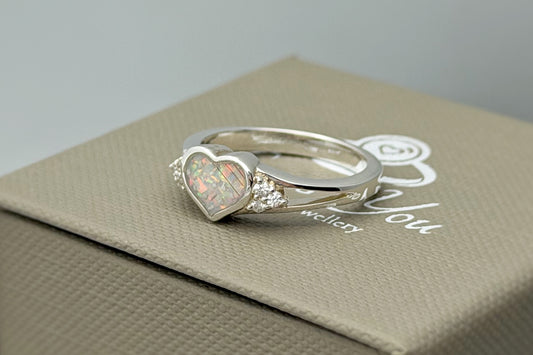 925 Silver Heart Crystal Cluster Ring