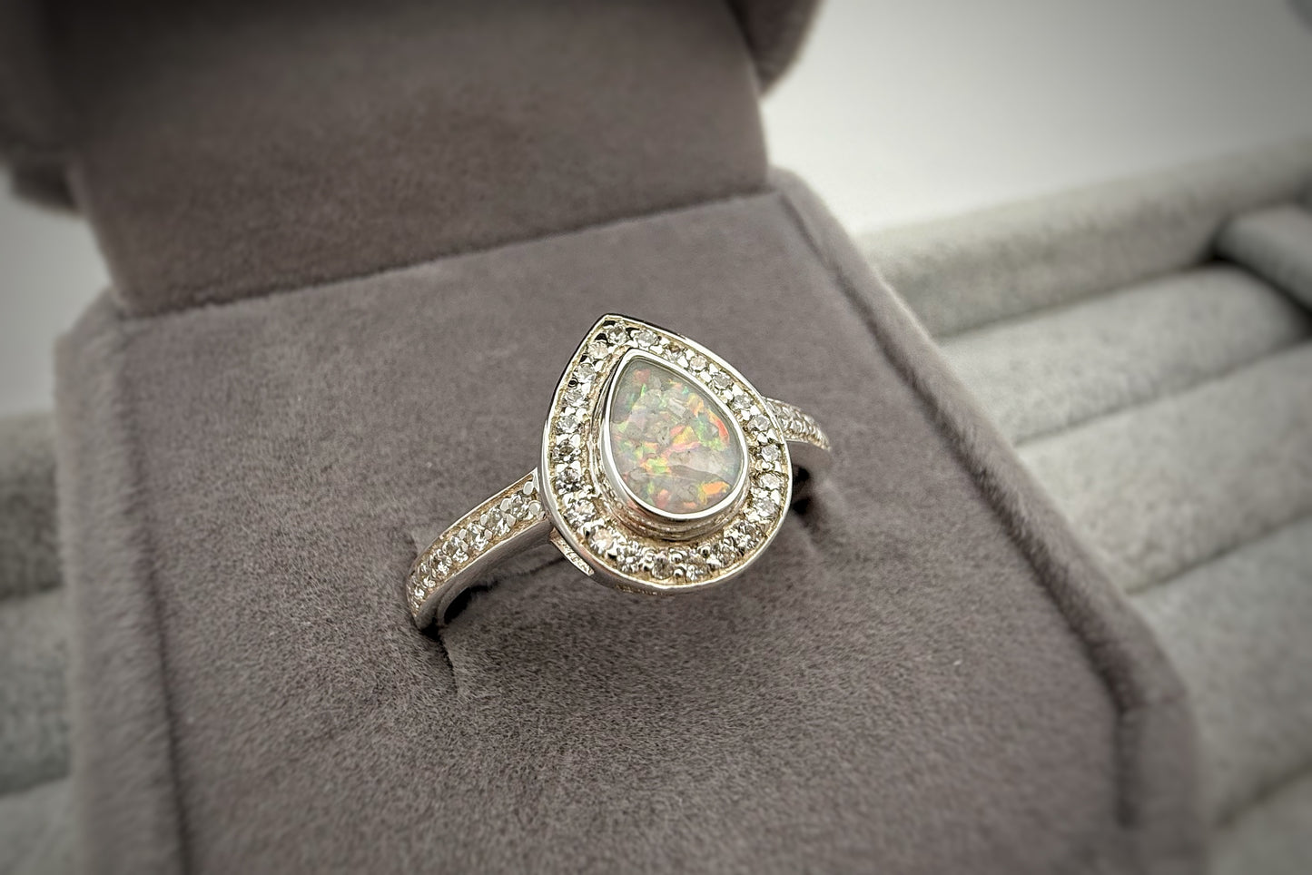 925 Silver Pear Drop Crystal Ring