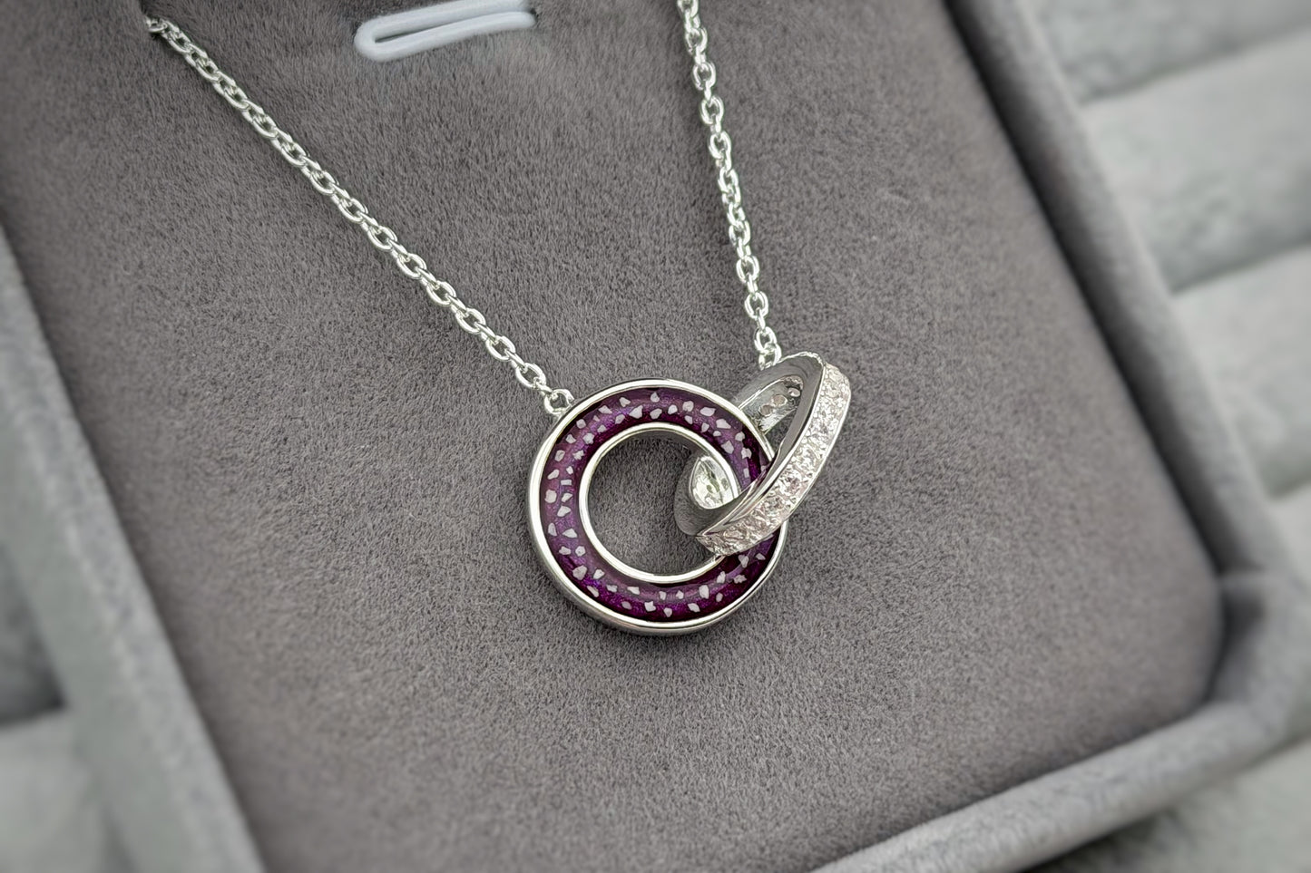 925 Silver Link of Love Pendant