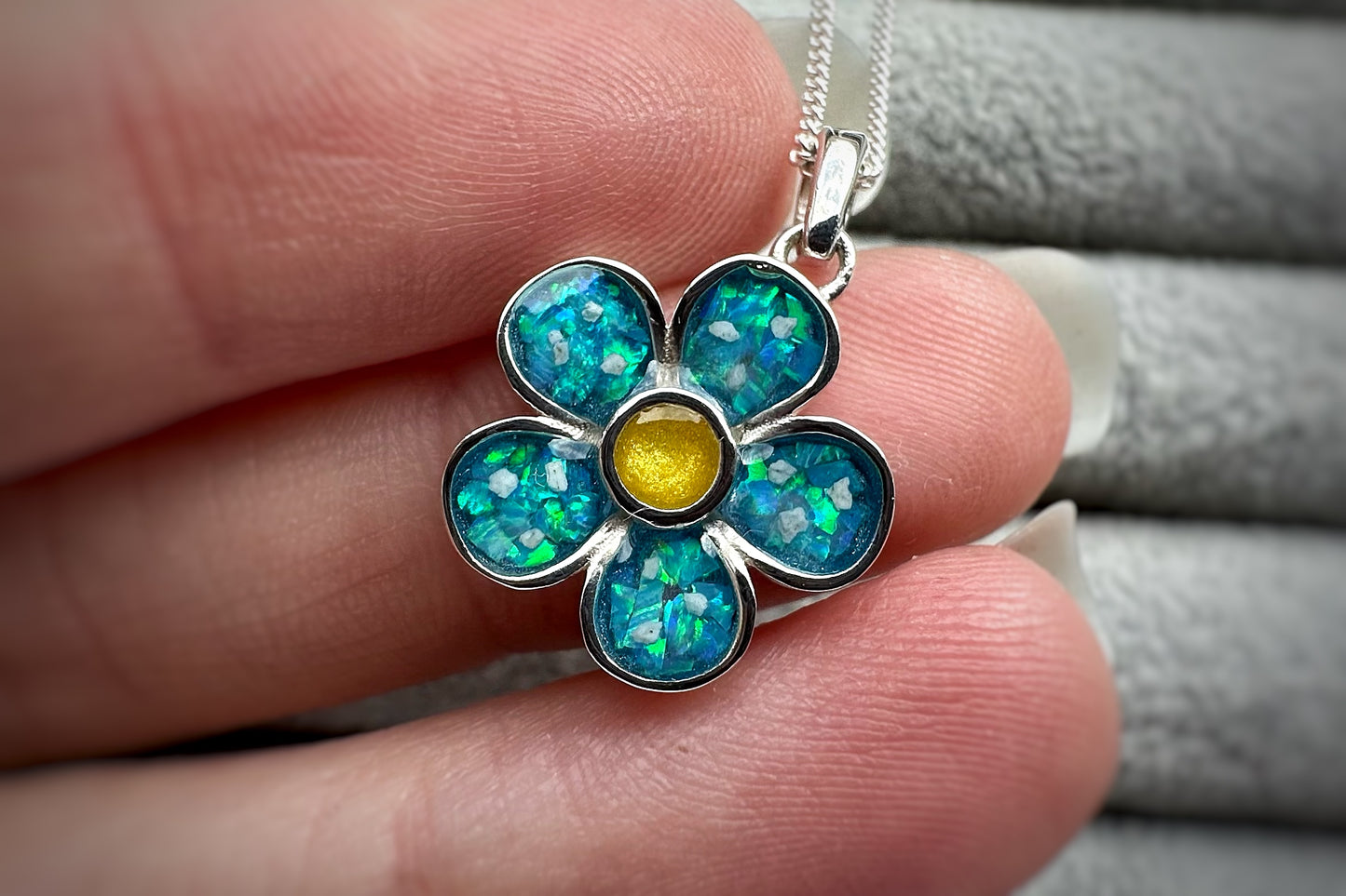 925 Silver Forget-Me-Not Pendant