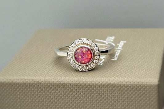 925 Silver Halo Cluster Crystal Ring