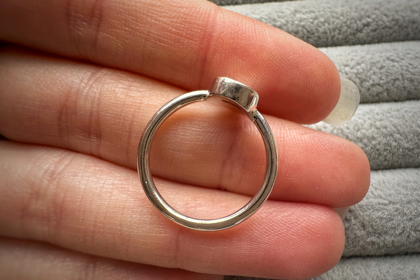 Silver Simple Teardrop Ring Size M