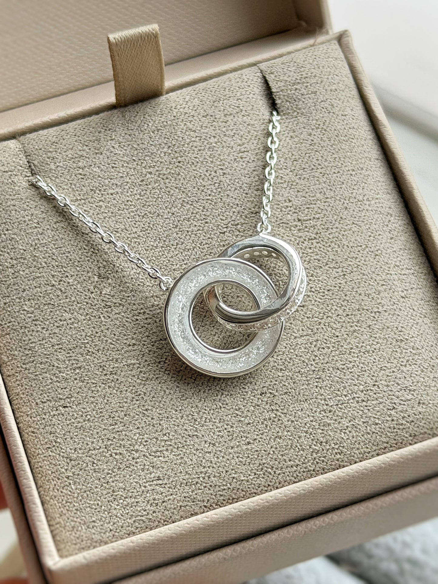 925 Silver Link of Love Pendant