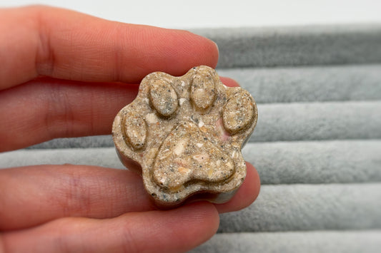 ‘Paw to Hold’ Ashes Pocket Keepsake