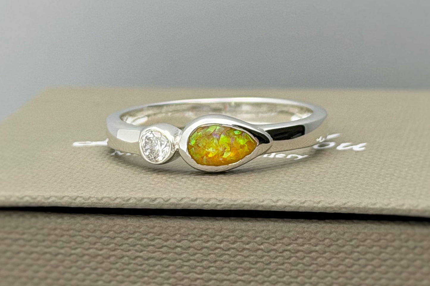 925 Silver Pear Single Crystal Ring