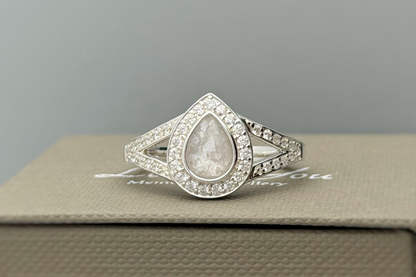 925 Silver Full Crystal Pear Split Band Ring