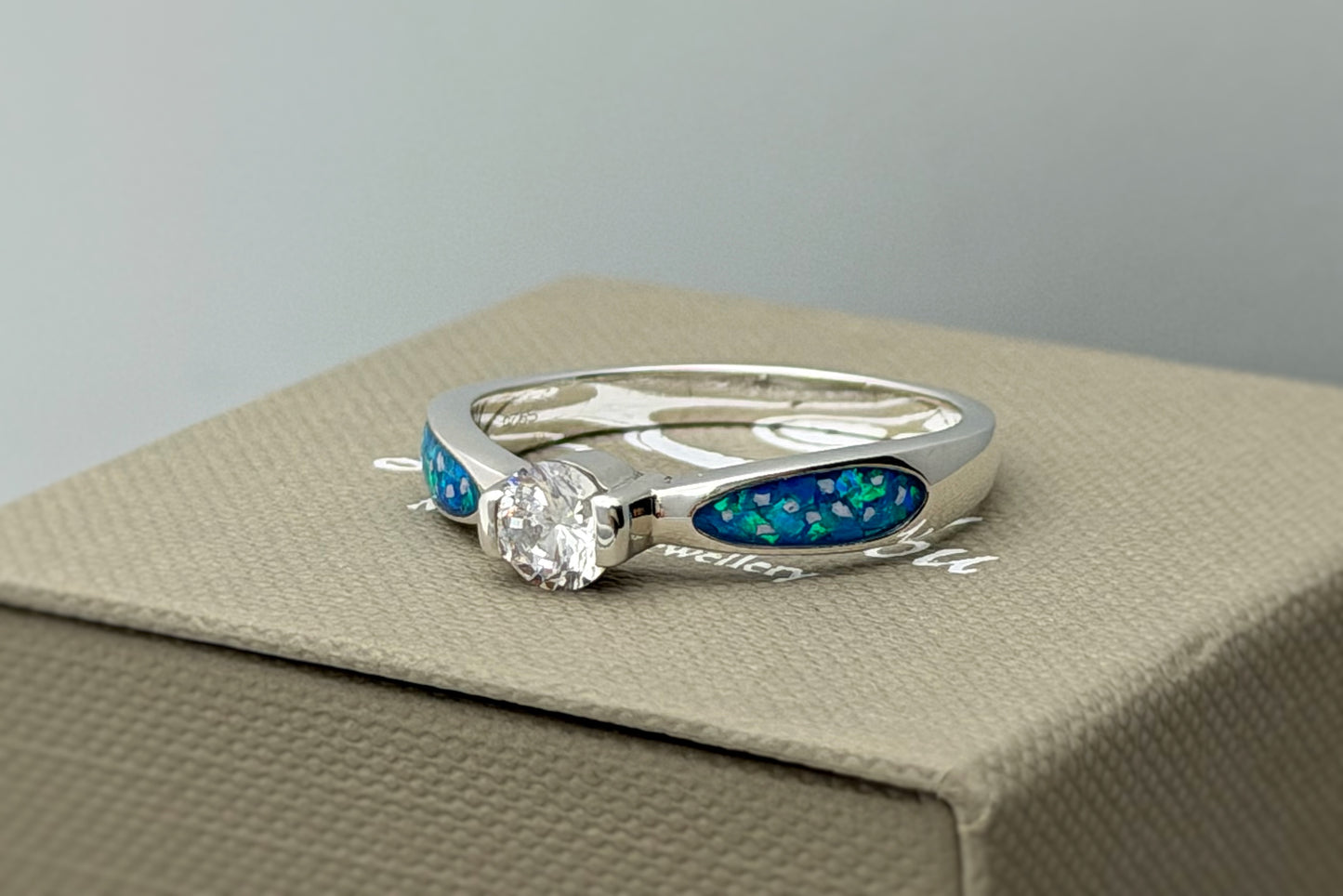 925 Silver Round Solitaire Ring