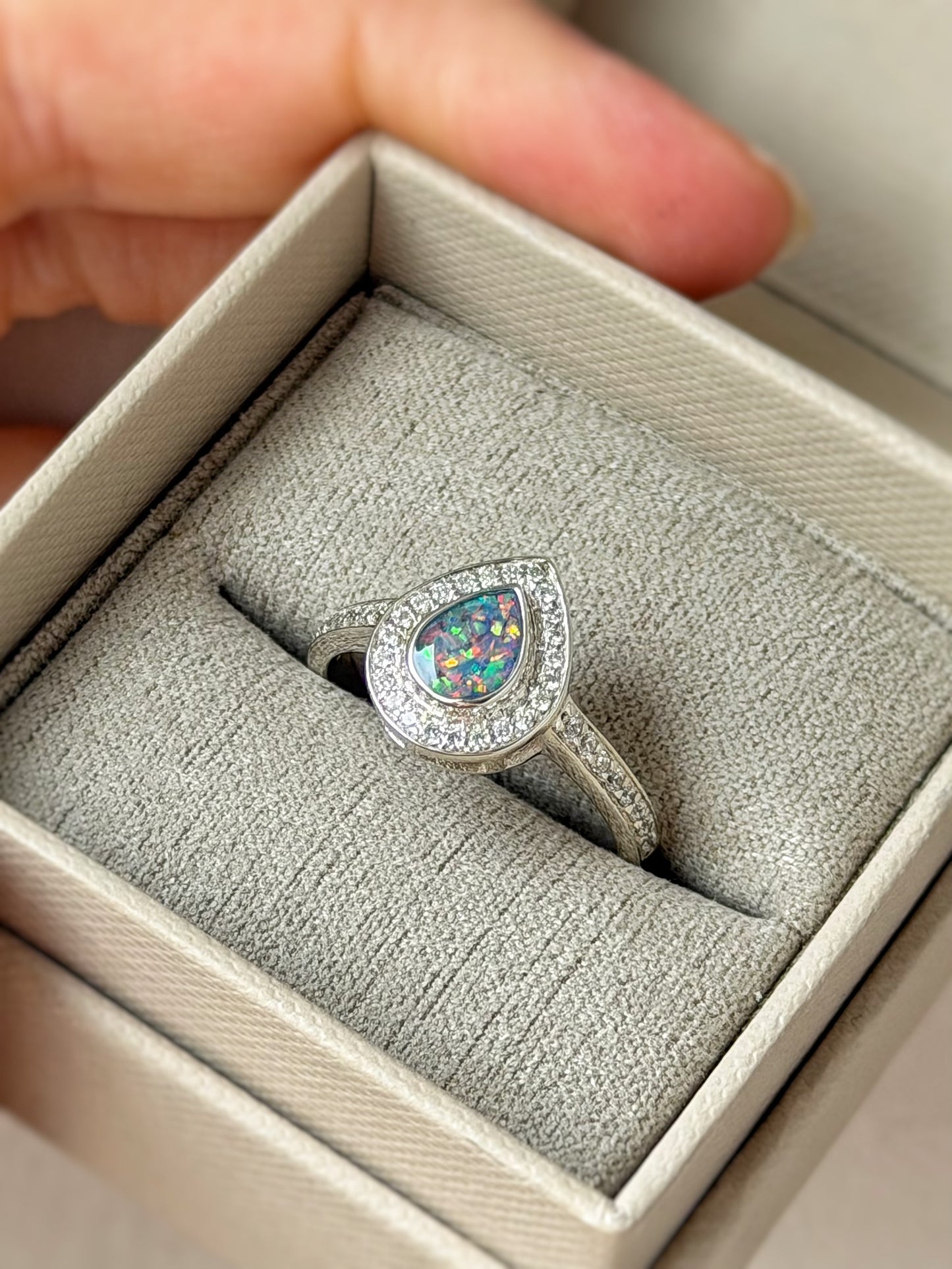 925 Silver Pear Drop Crystal Ring