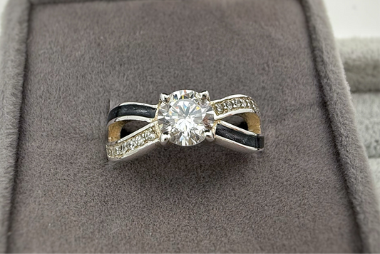 925 Silver Solitaire Infinity Crystal Ring