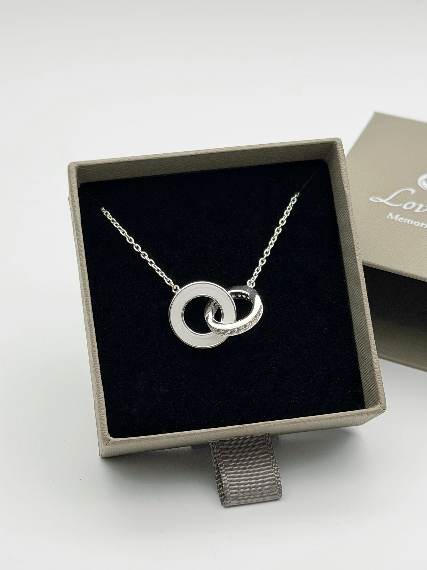 925 Silver Link of Love Pendant