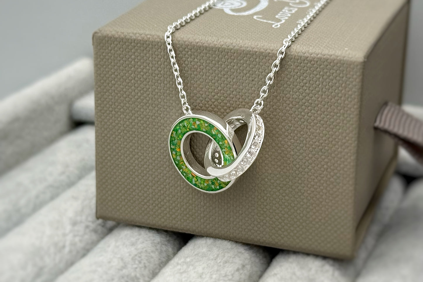 925 Silver Link of Love Pendant