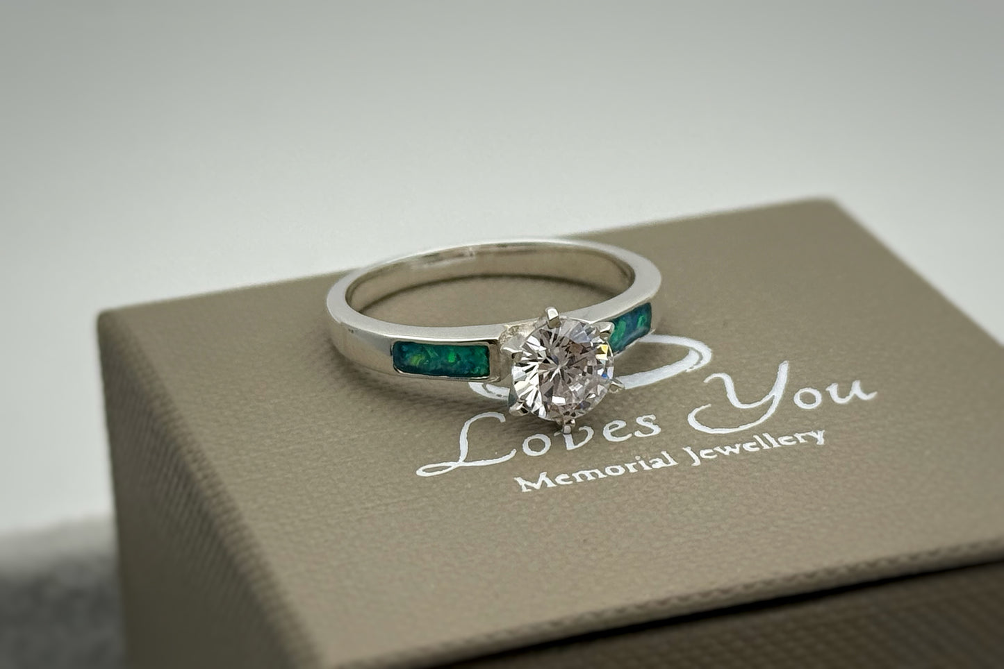 925 Silver Classic Solitaire Ring