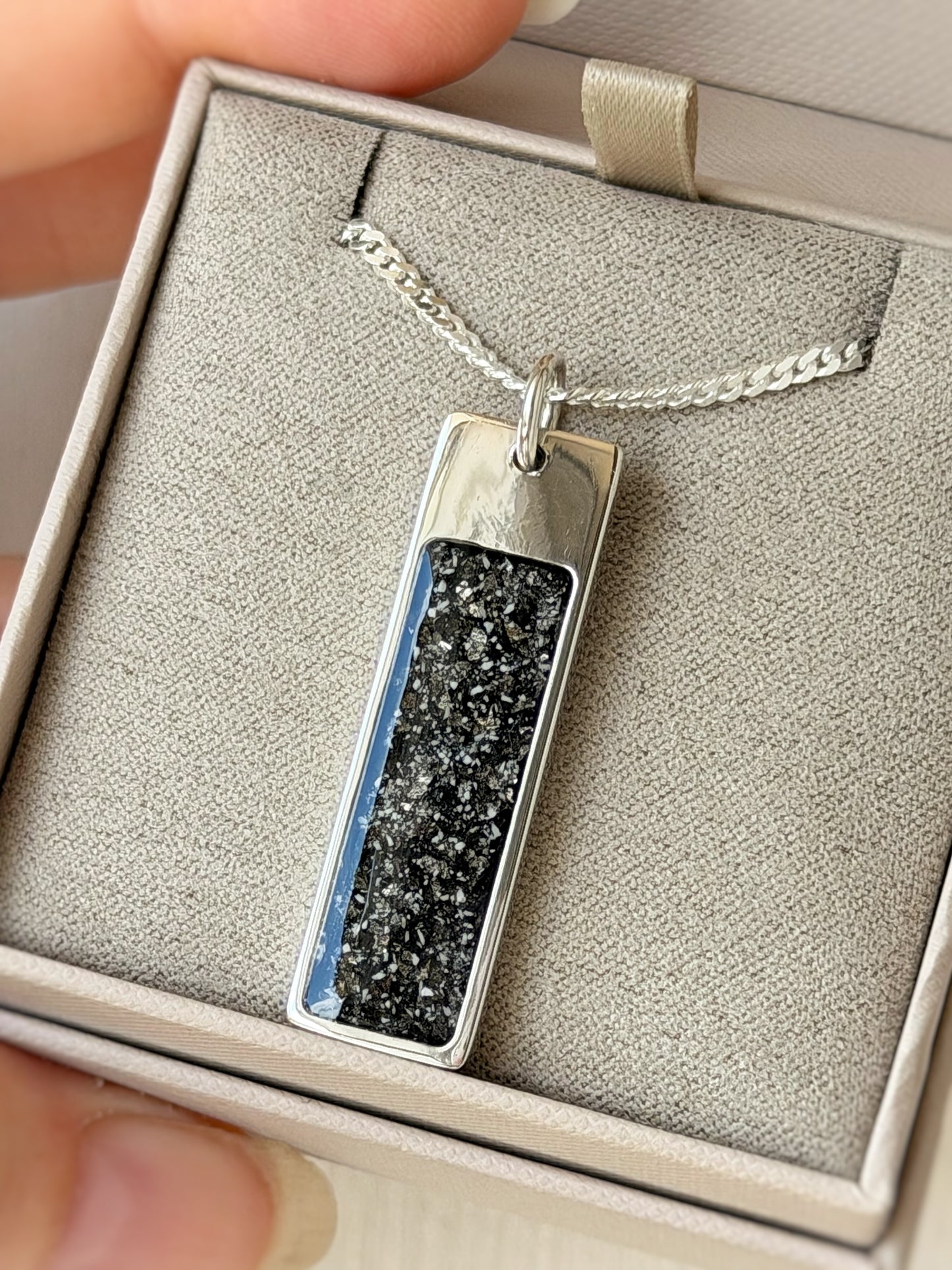 925 Silver Gents/Unisex Oblong Bar Pendant