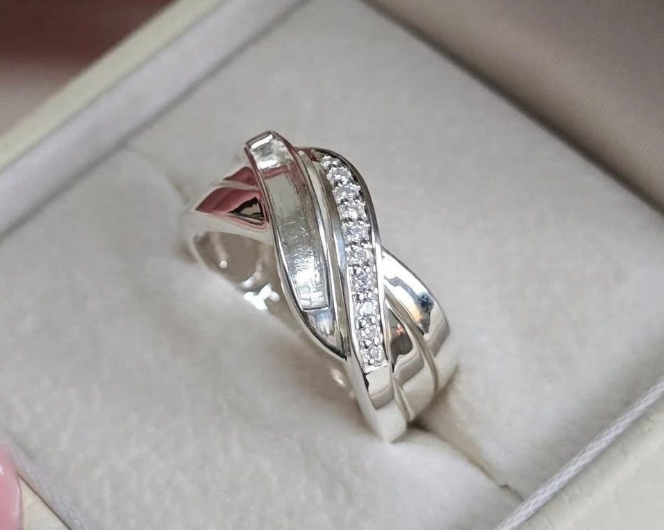 925 Silver Triple Band Crystal Ring