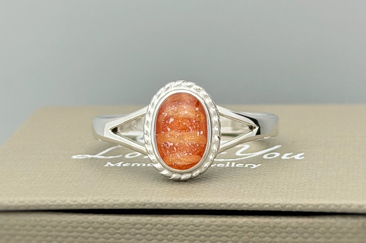 925 Silver Rope Edged Oval Ring