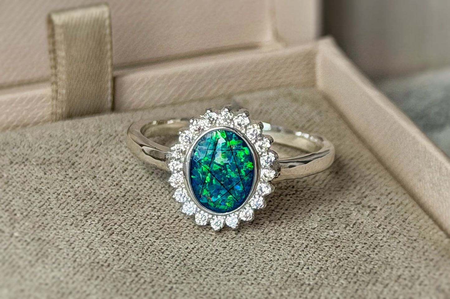 925 Silver Oval Halo Ring