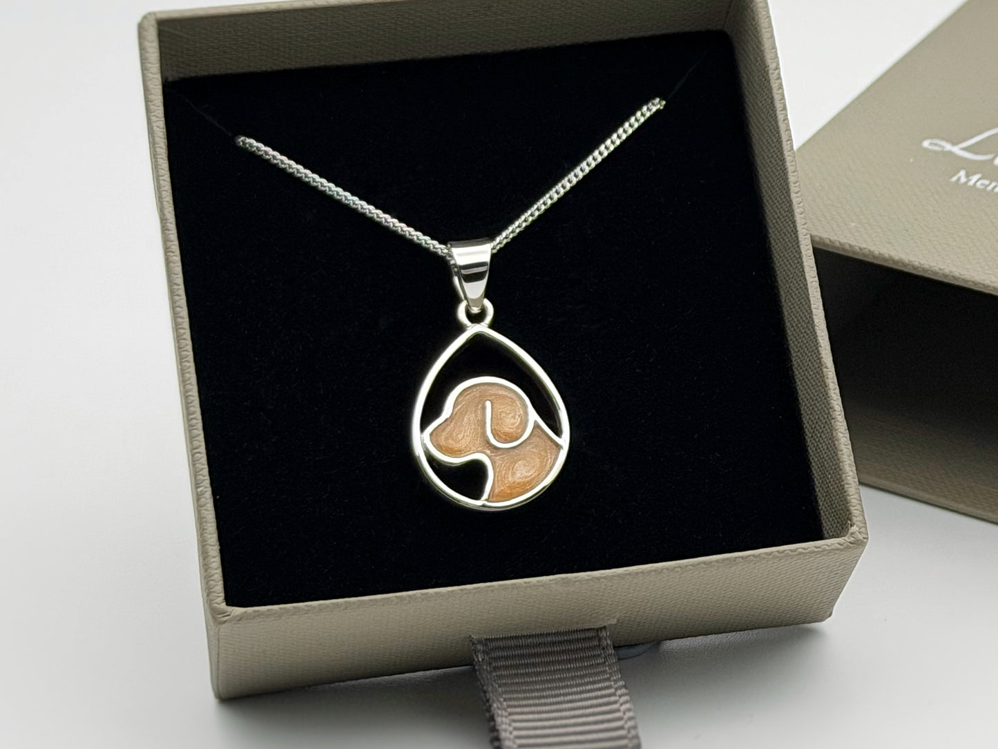 925 Silver Teardrop Dogs Head Pendant