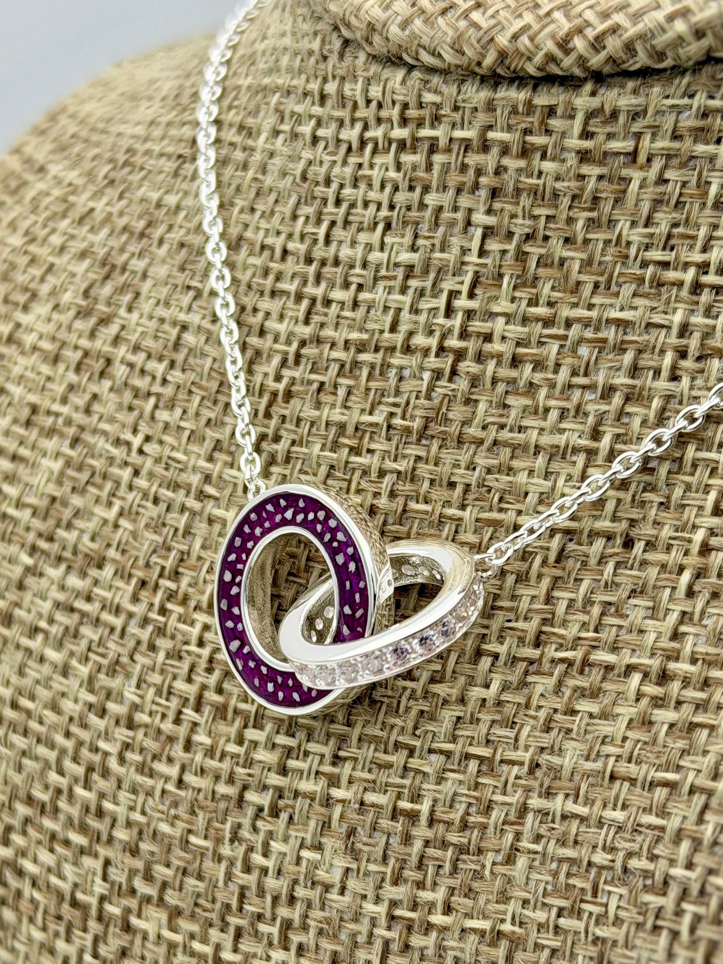 925 Silver Link of Love Pendant