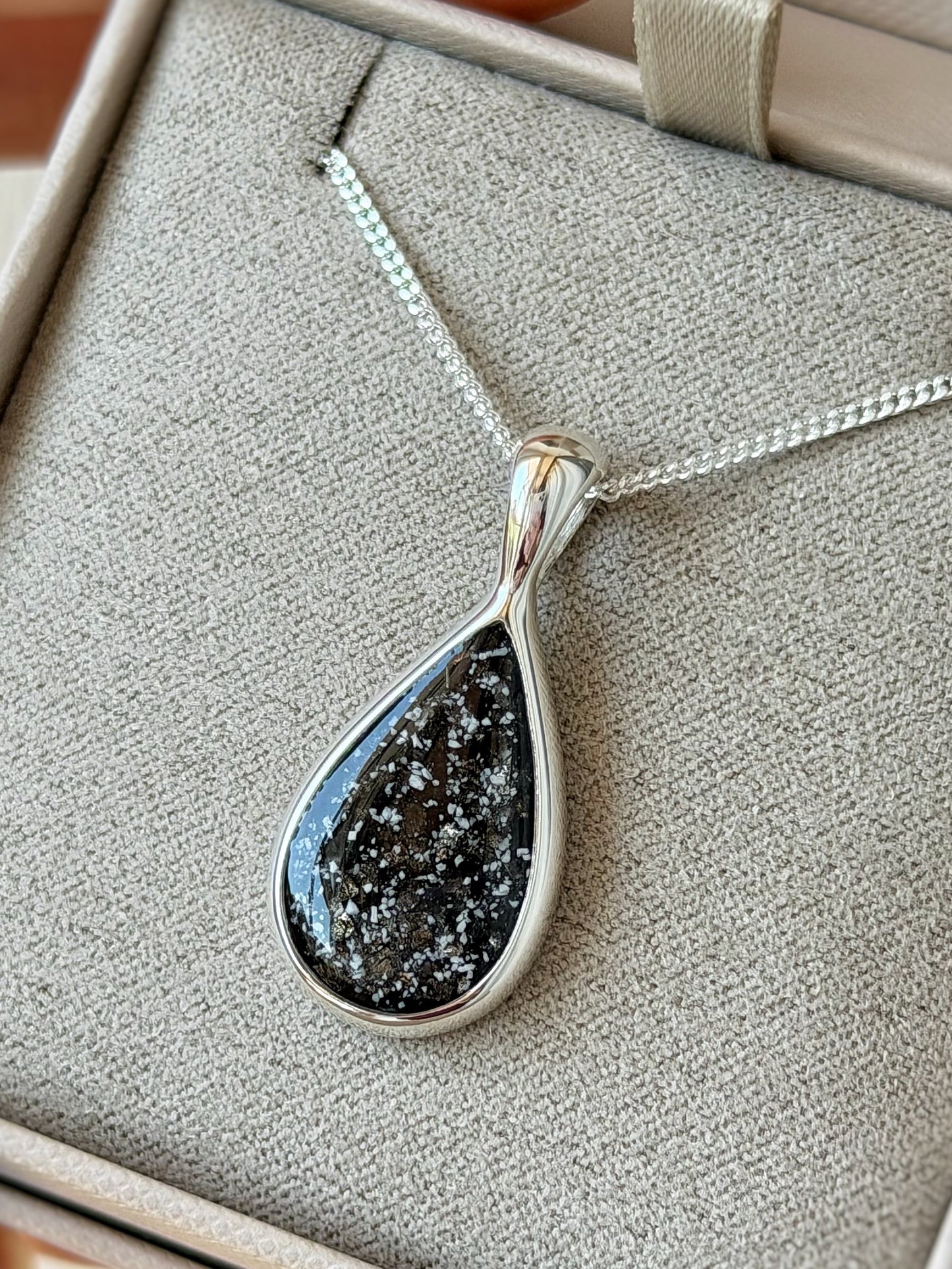 925 Silver Large Teardrop Pendant