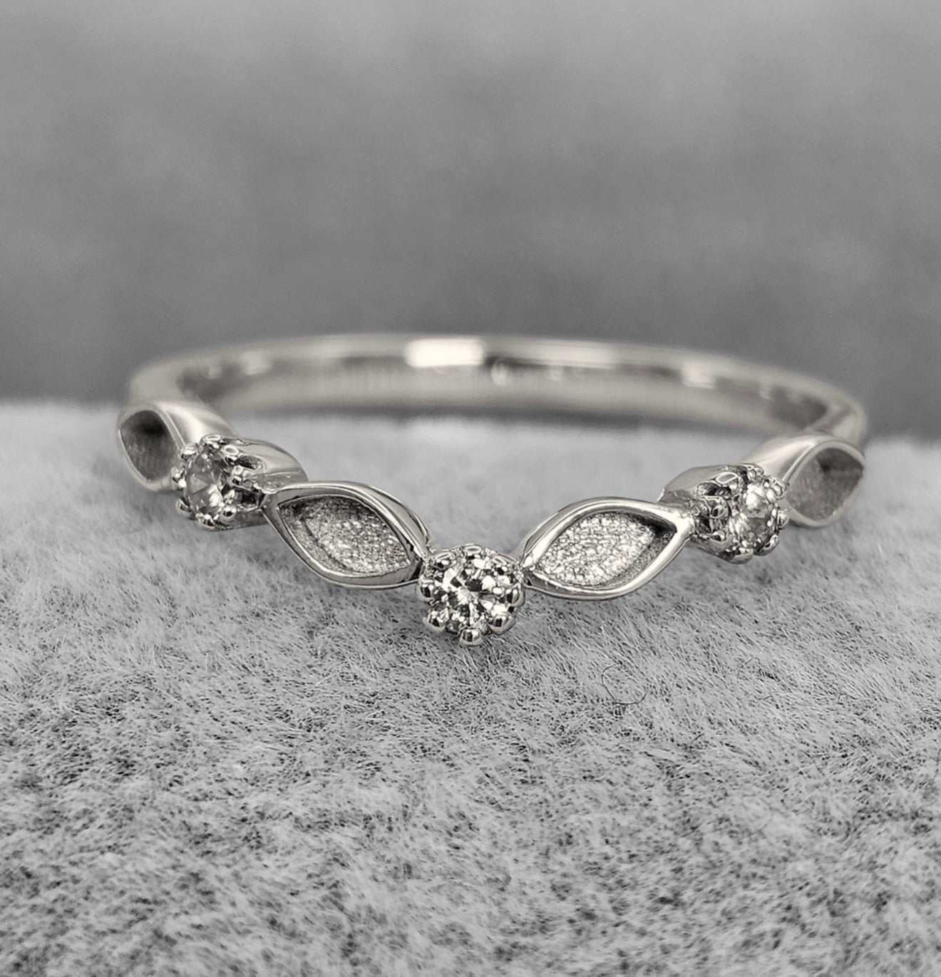 925 Silver Wishbone Marquise Ring