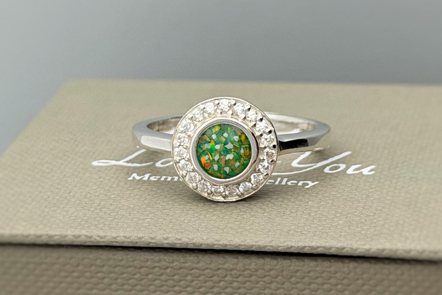 925 Silver Halo Cluster Crystal Ring