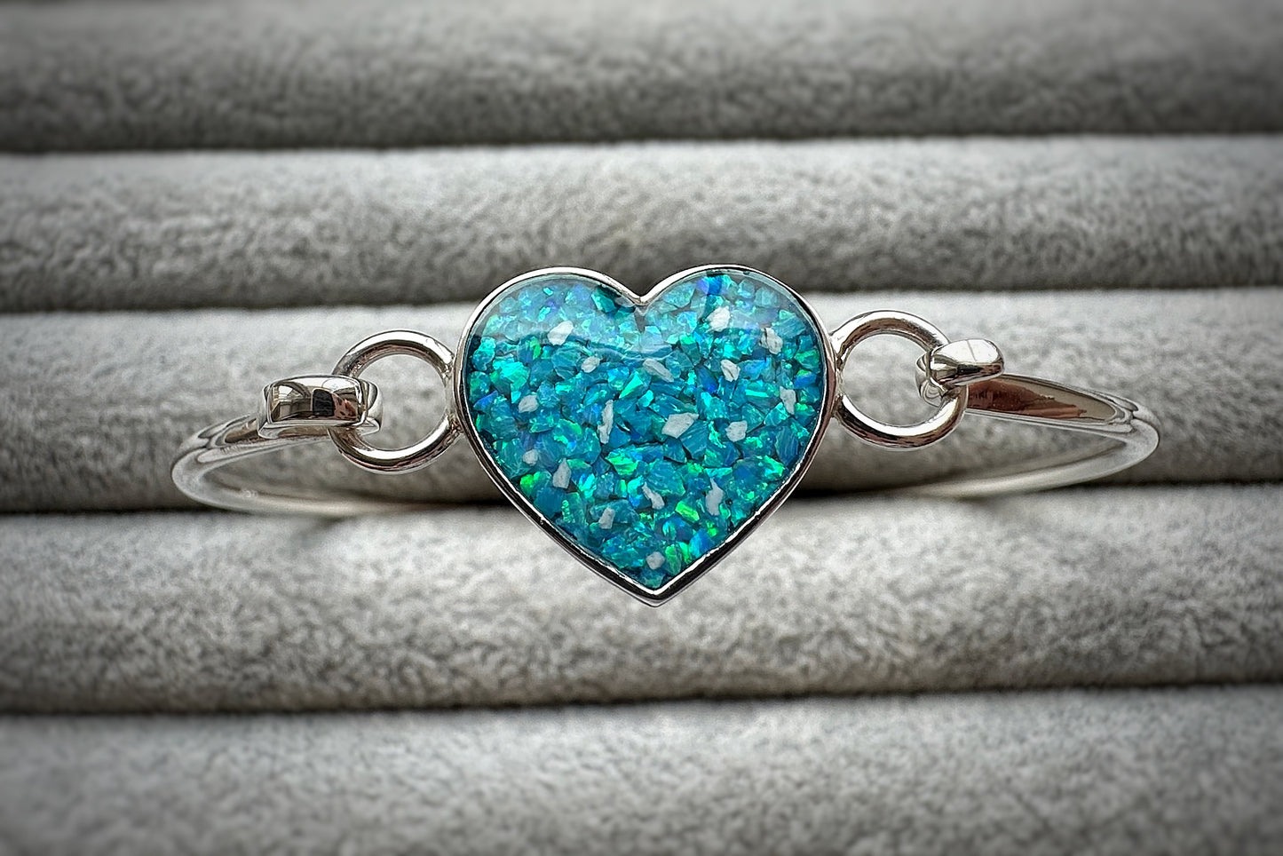 925 Silver Simple Heart Bangle