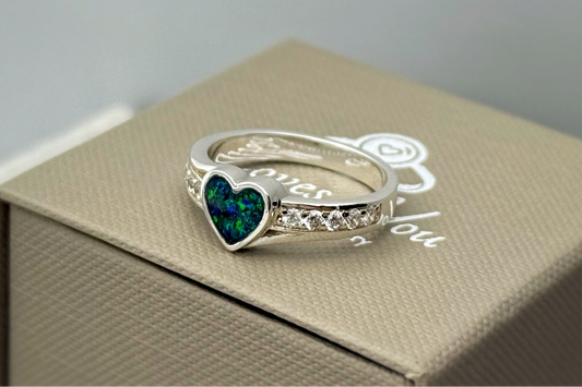 925 Silver Heart Accent Crystal Ring