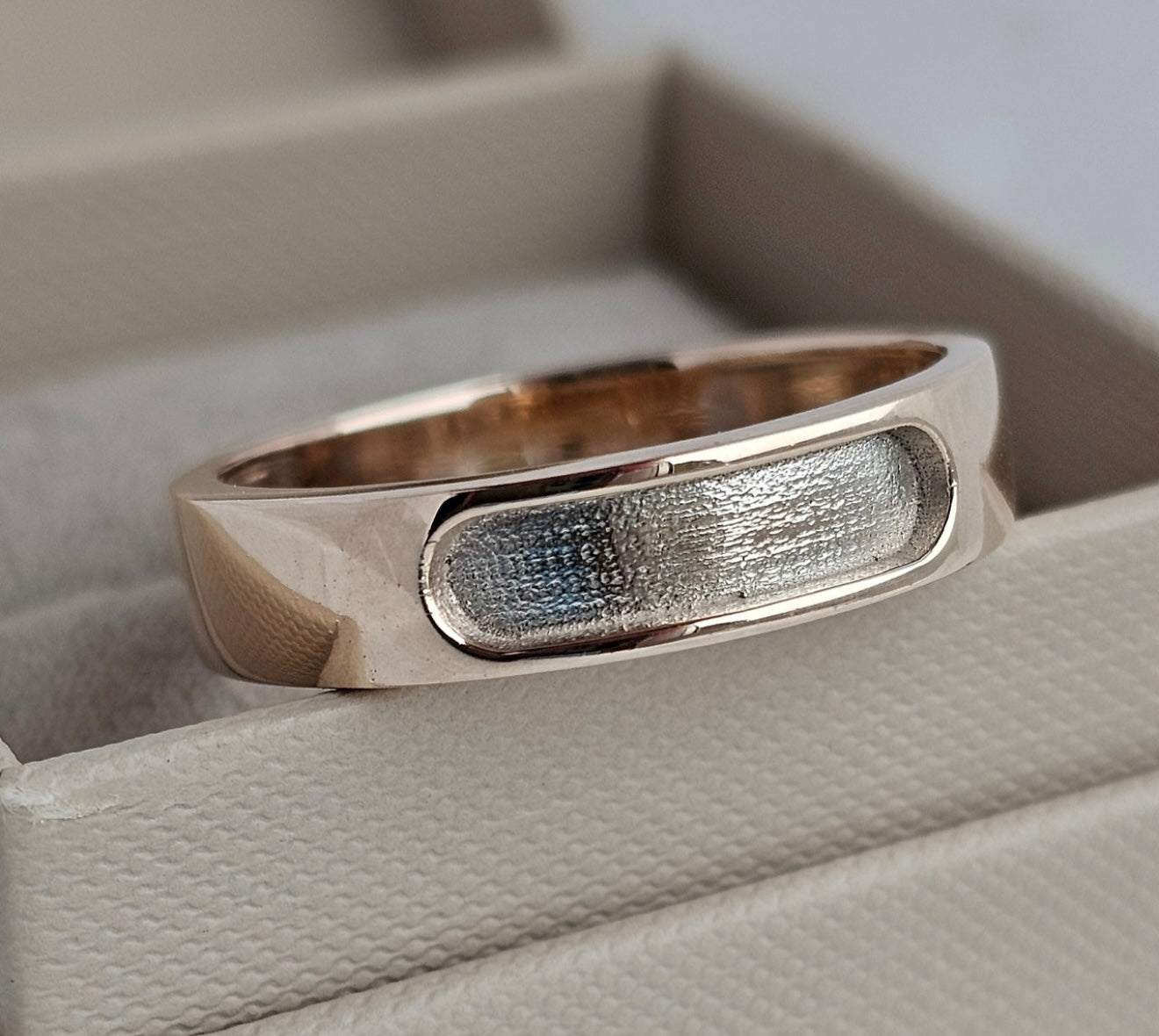 925 Silver Unisex 6mm Channel Band Ring