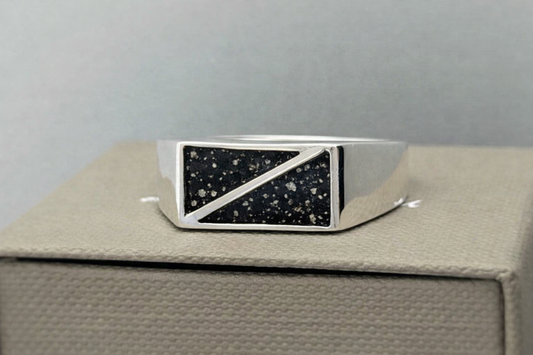 925 Silver Gent’s Two Stone Signet Ring