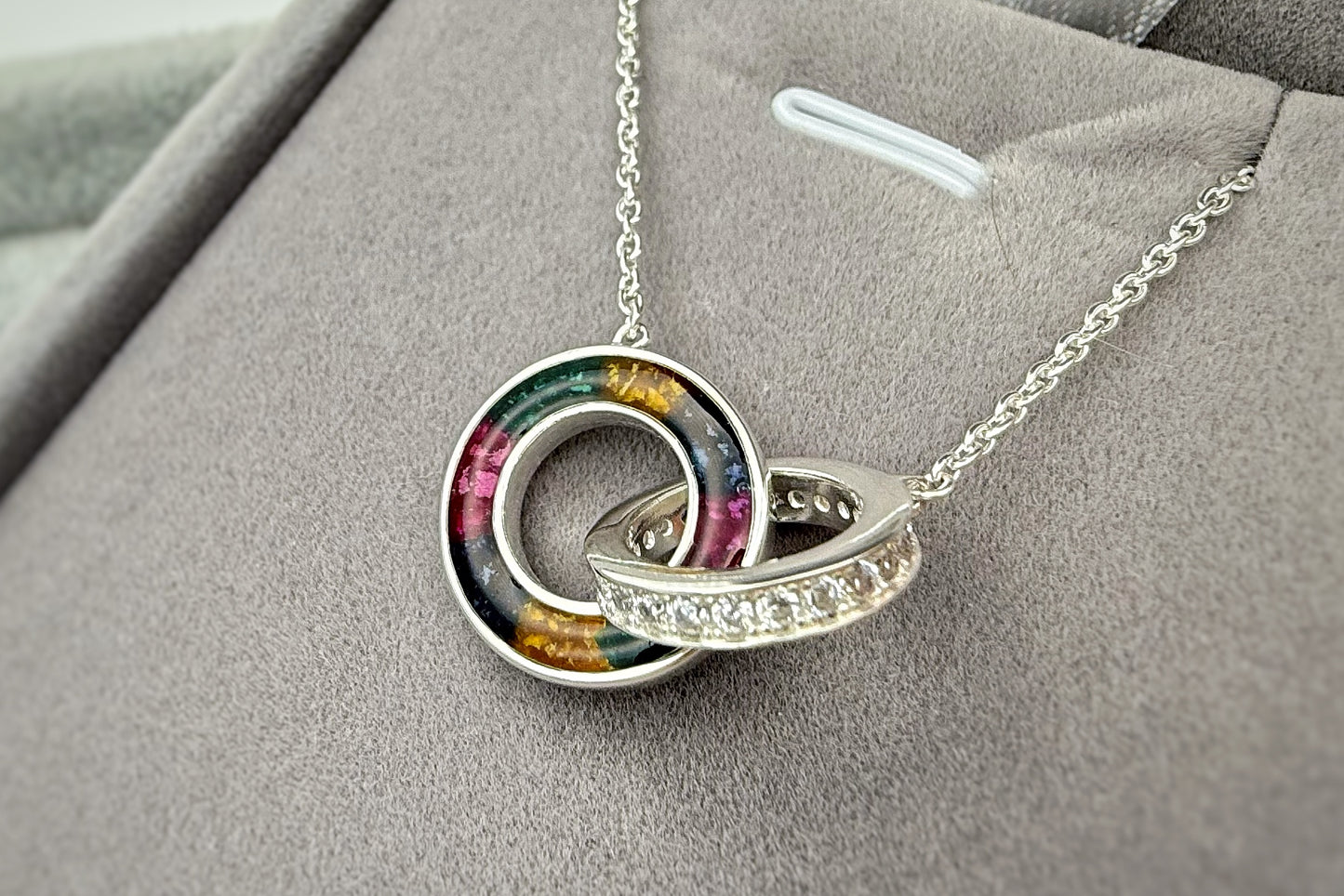 925 Silver Link of Love Pendant