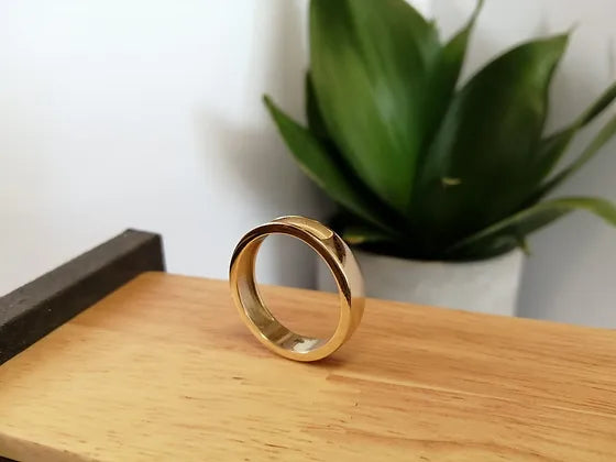 9k Gold Gent’s/Unisex 6mm Band Ring